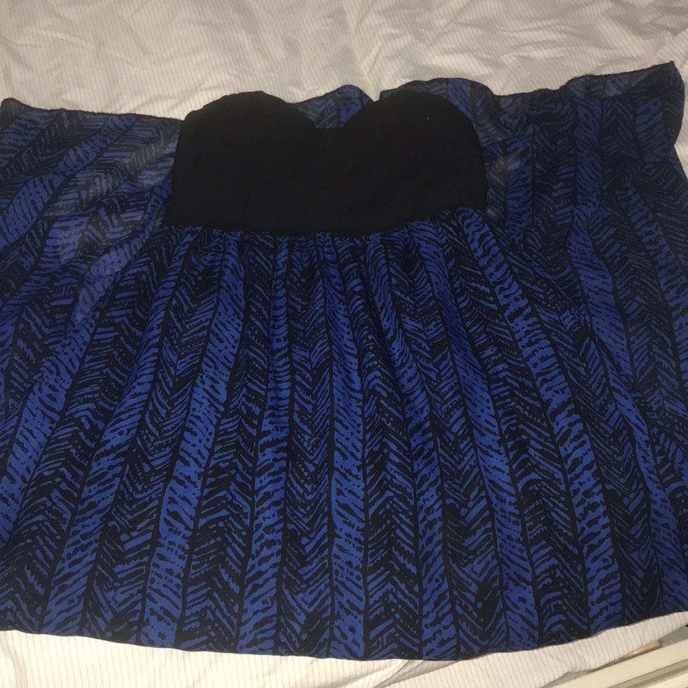 Strapless dress